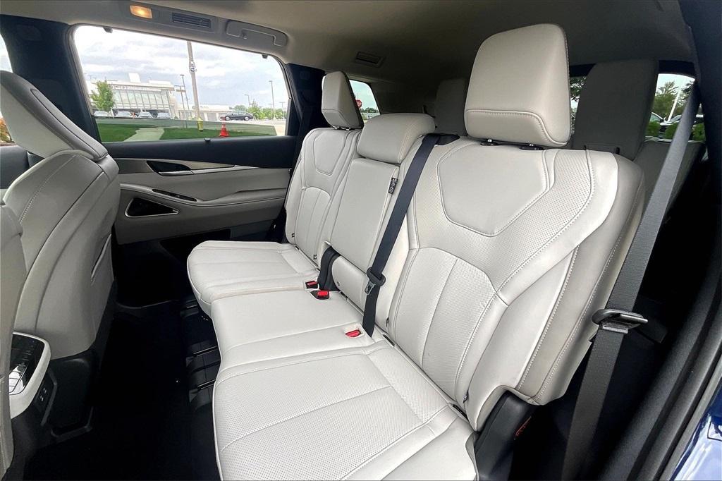 new 2026 INFINITI QX60 car, priced at $60,040