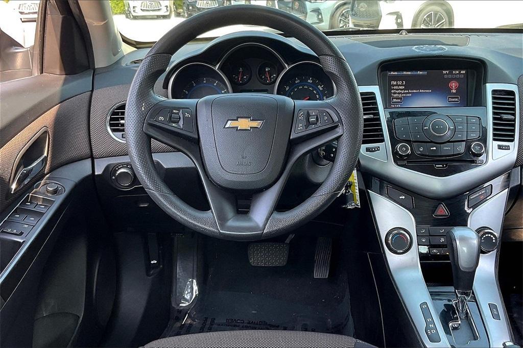 used 2016 Chevrolet Cruze Limited car, priced at $8,850