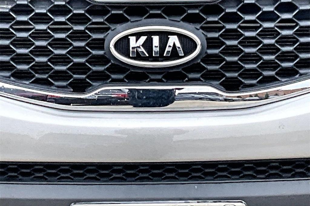used 2013 Kia Sorento car, priced at $7,547