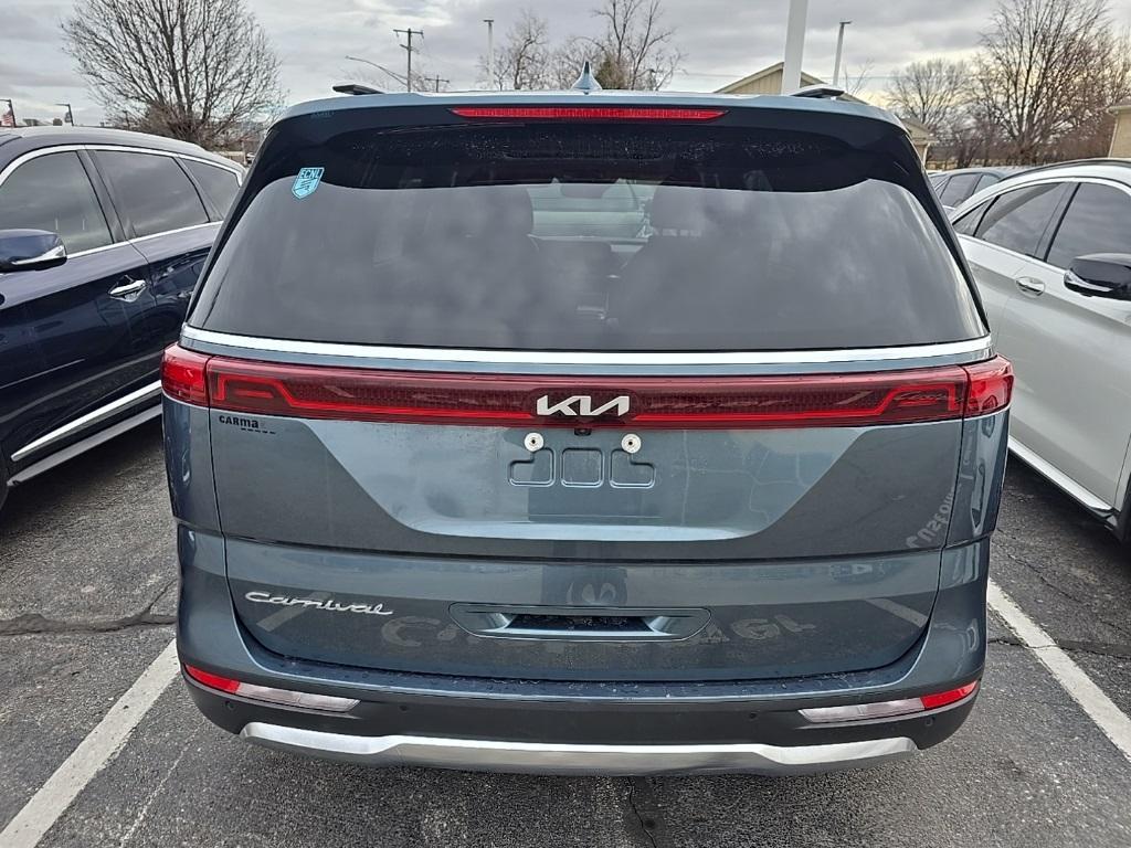 used 2022 Kia Carnival car, priced at $32,509