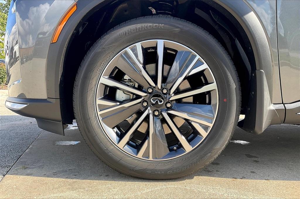 new 2026 INFINITI QX60 car, priced at $58,995