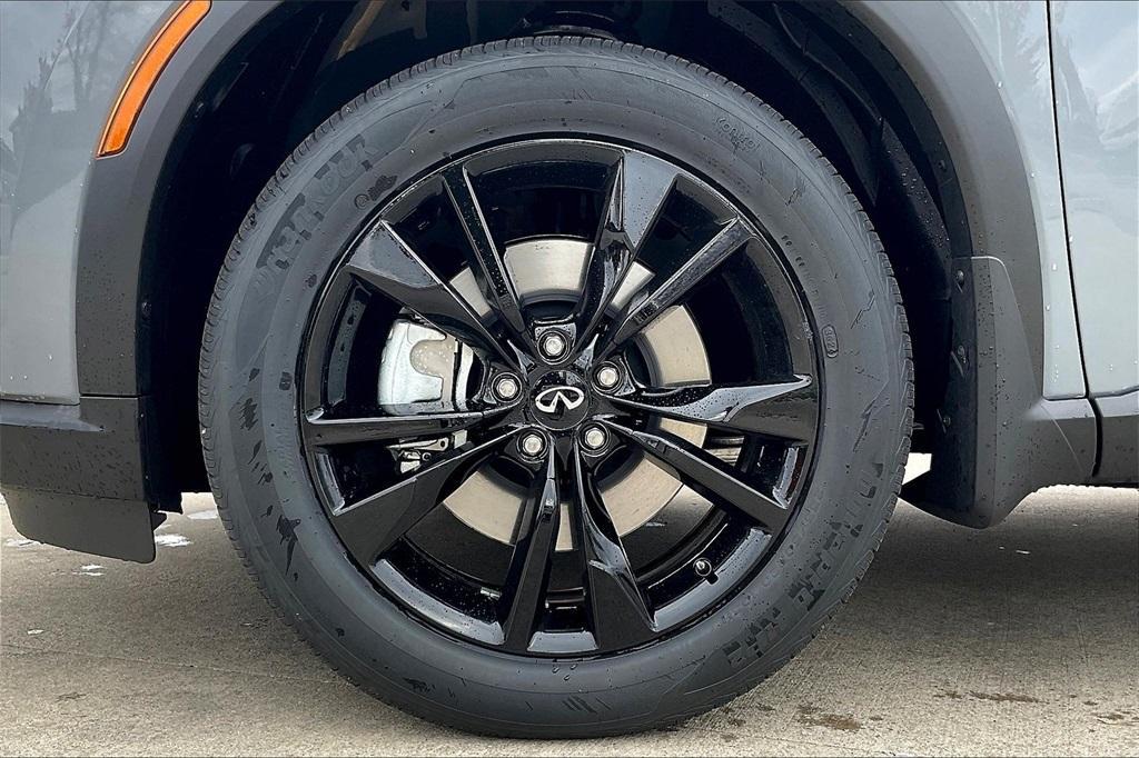 new 2025 INFINITI QX60 car, priced at $59,898
