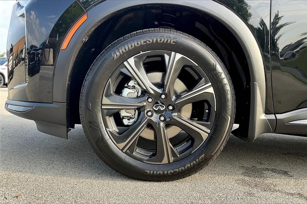 new 2026 INFINITI QX60 car, priced at $66,695