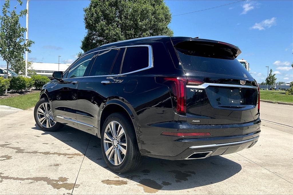 used 2023 Cadillac XT6 car, priced at $42,962