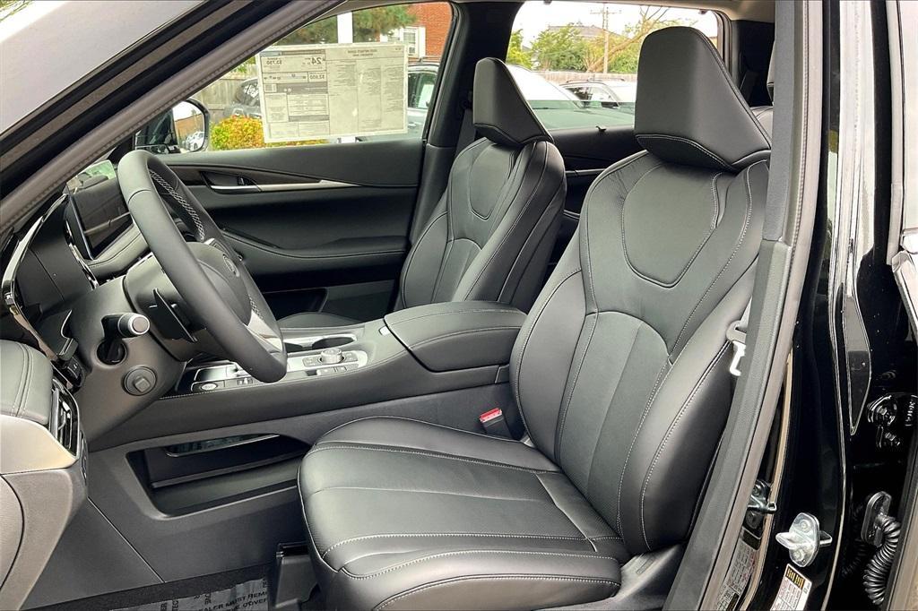 new 2025 INFINITI QX60 car, priced at $62,220