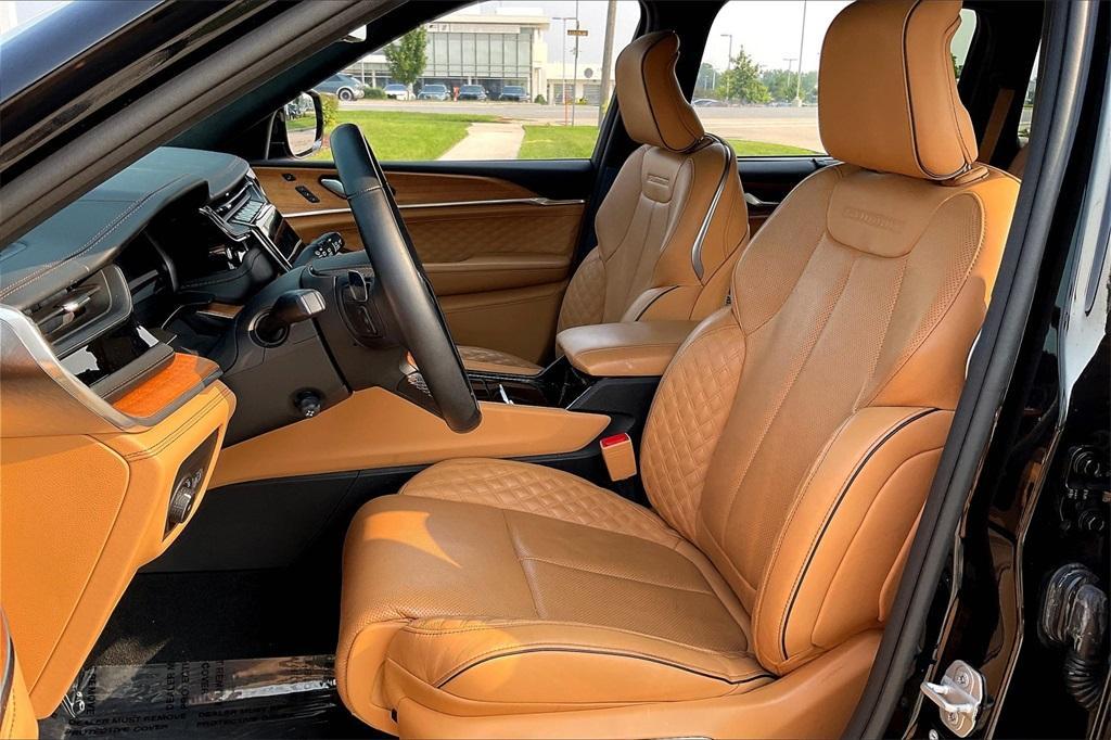 used 2022 Jeep Grand Cherokee car, priced at $41,972