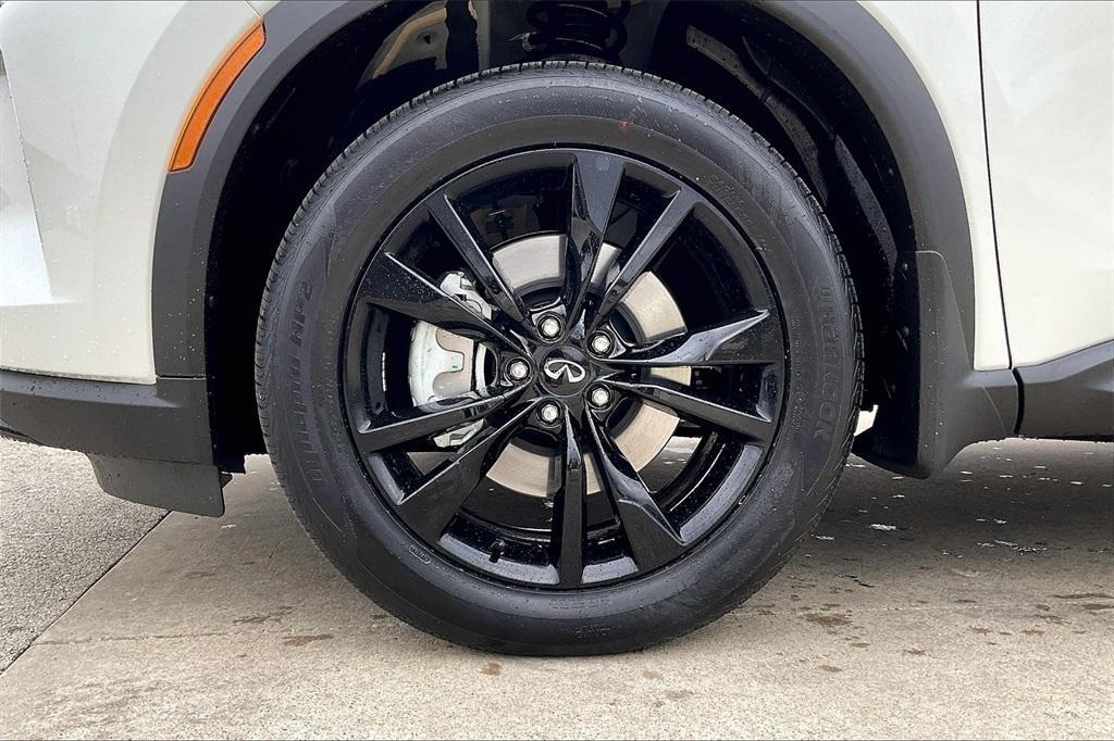 new 2025 INFINITI QX60 car, priced at $59,898