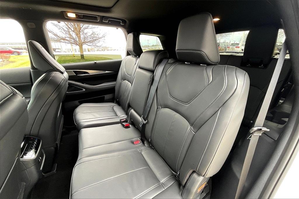 new 2025 INFINITI QX60 car, priced at $59,898