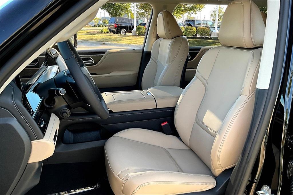 new 2026 INFINITI QX80 car, priced at $85,856