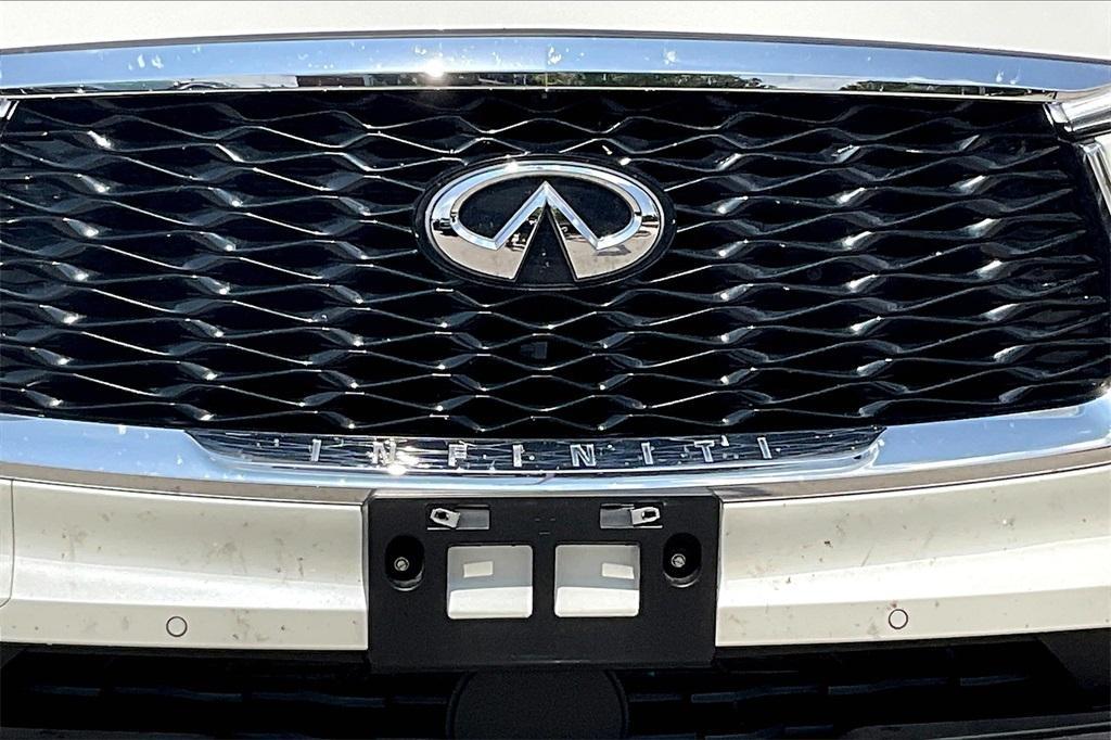 used 2025 INFINITI QX60 car, priced at $53,939
