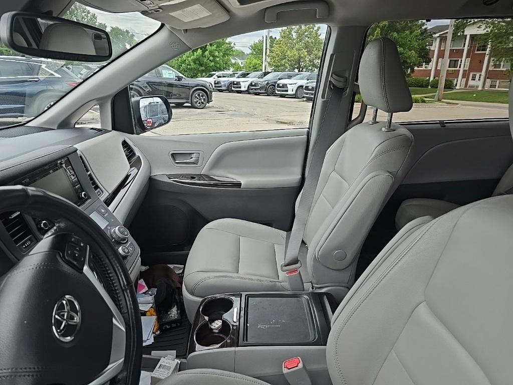 used 2020 Toyota Sienna car, priced at $39,850