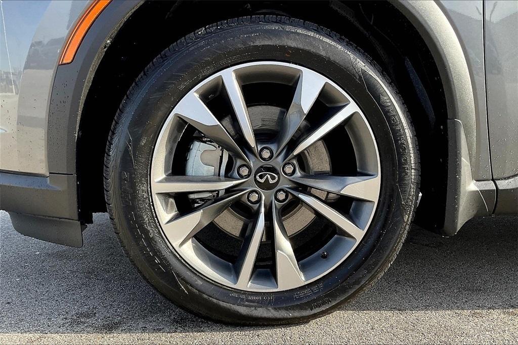 new 2025 INFINITI QX60 car, priced at $57,406
