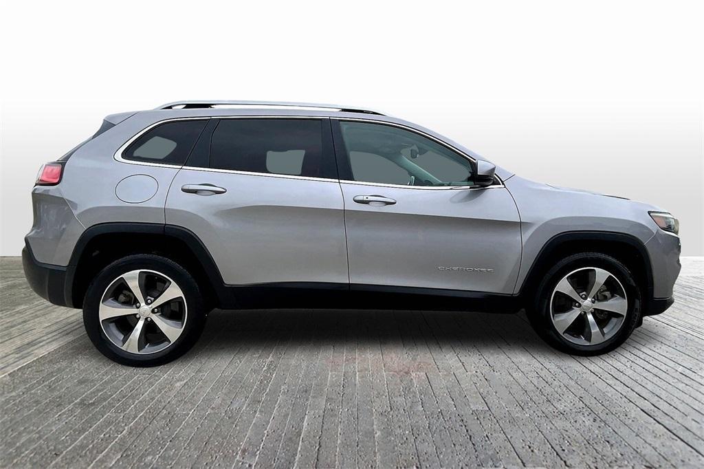 used 2019 Jeep Cherokee car, priced at $19,776