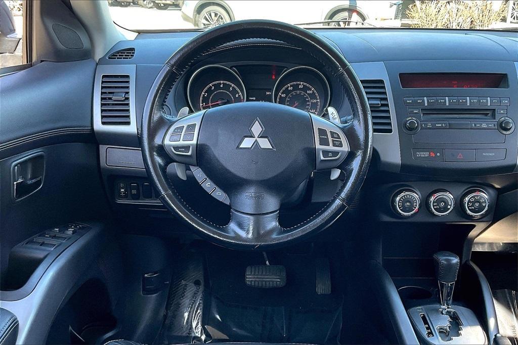 used 2010 Mitsubishi Outlander car, priced at $7,811