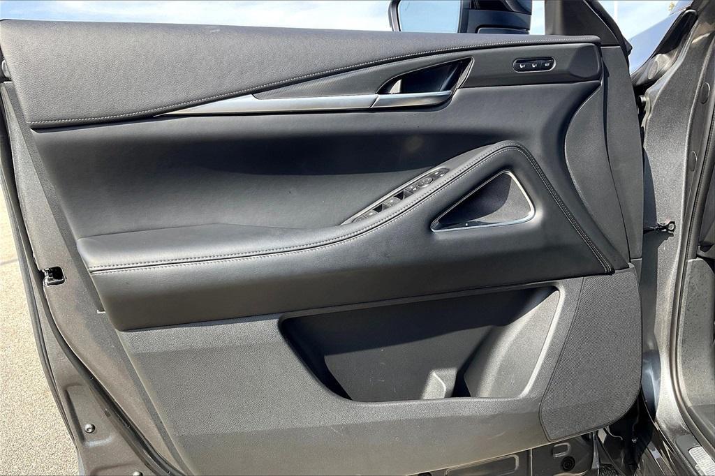 used 2025 INFINITI QX60 car, priced at $45,967