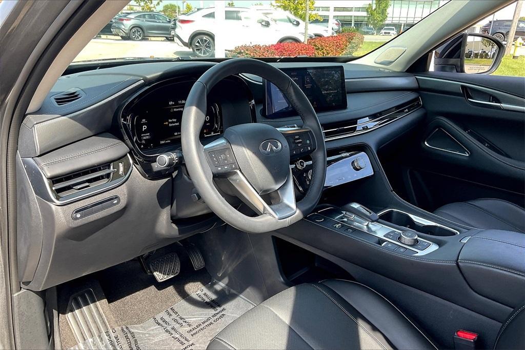 used 2025 INFINITI QX60 car, priced at $45,967