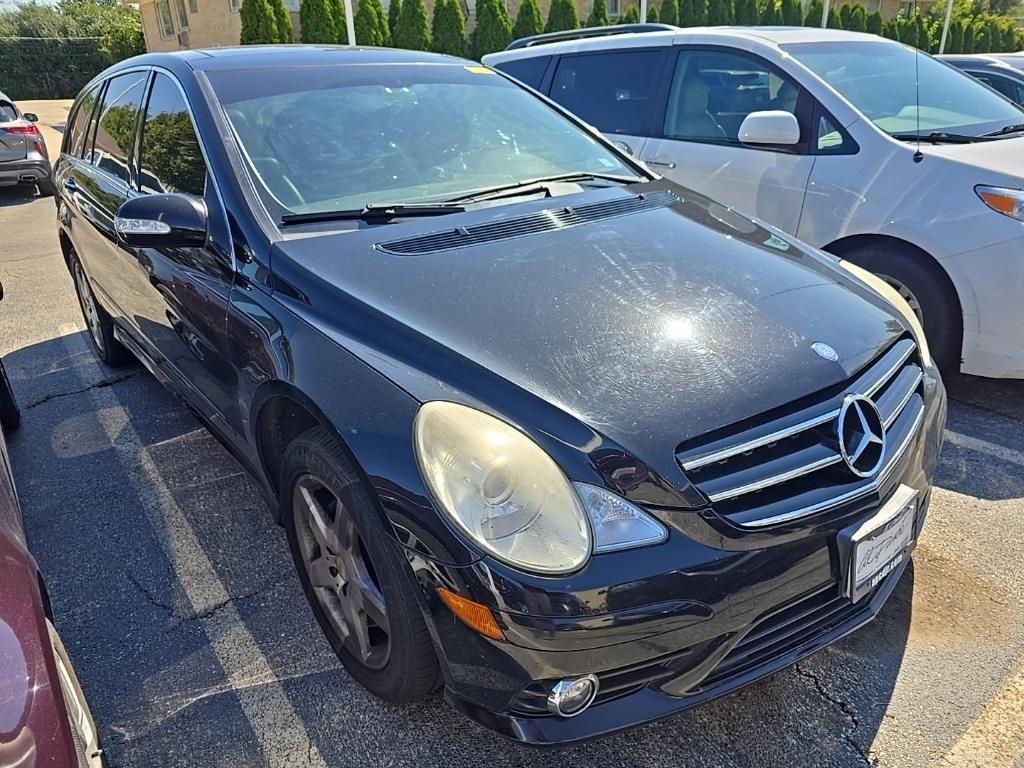 used 2010 Mercedes-Benz R-Class car, priced at $8,485