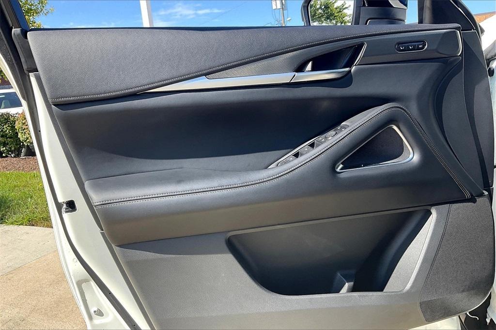 used 2025 INFINITI QX60 car, priced at $49,905
