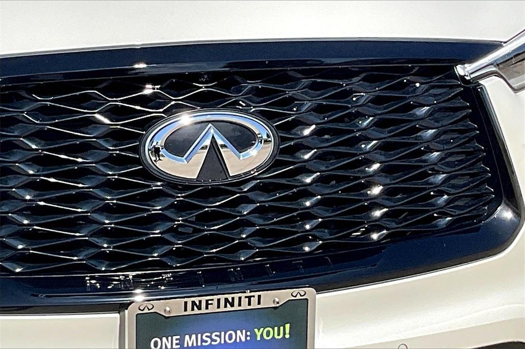 used 2025 INFINITI QX60 car, priced at $49,905