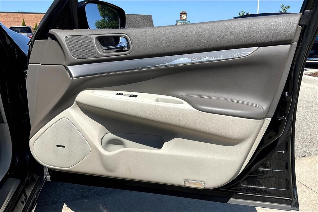 used 2013 INFINITI G37 car, priced at $8,595