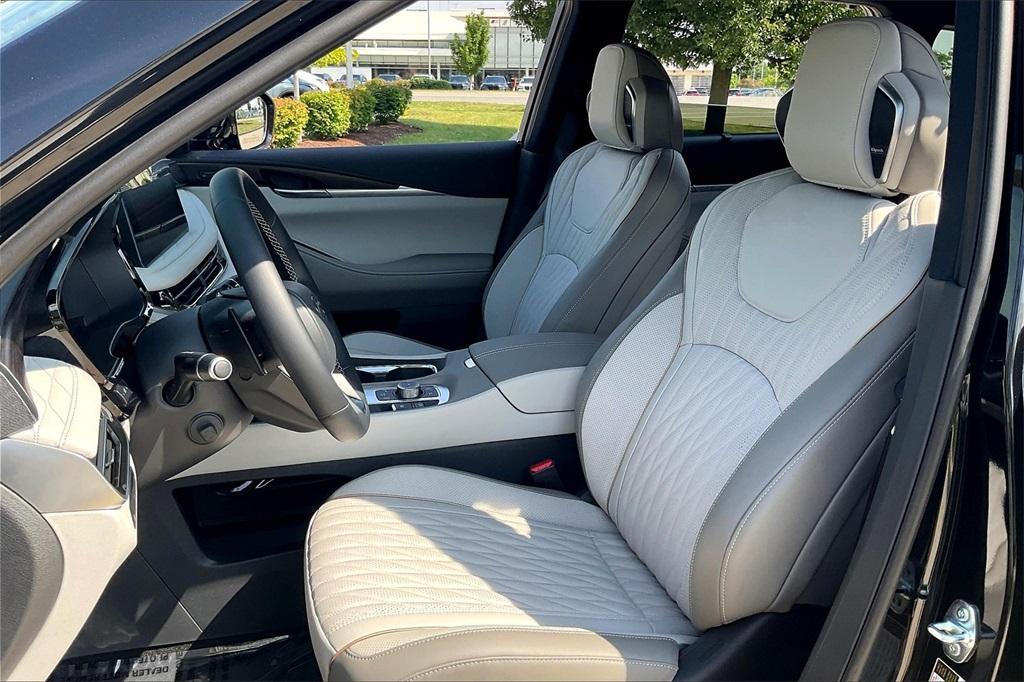 new 2026 INFINITI QX60 car, priced at $66,695