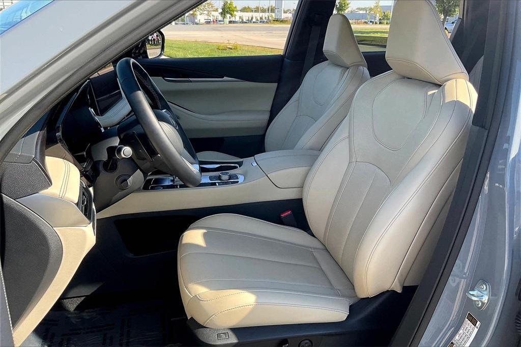 used 2025 INFINITI QX60 car, priced at $52,631