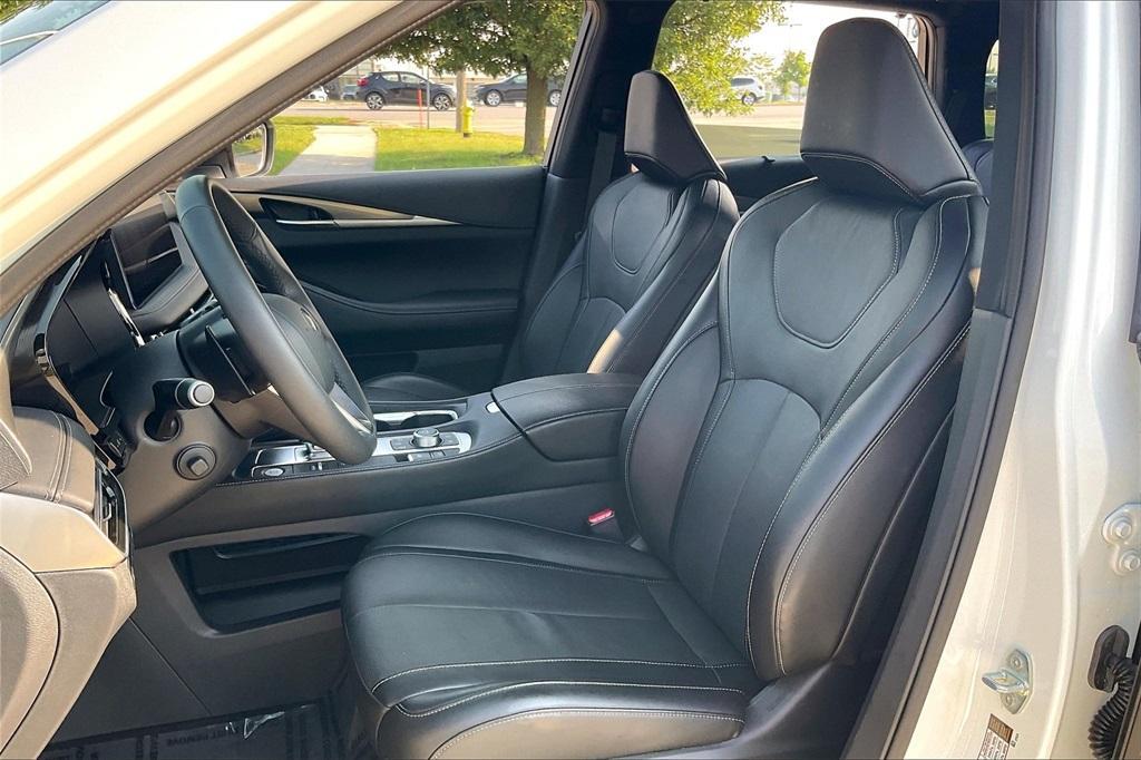 used 2025 INFINITI QX60 car, priced at $50,957