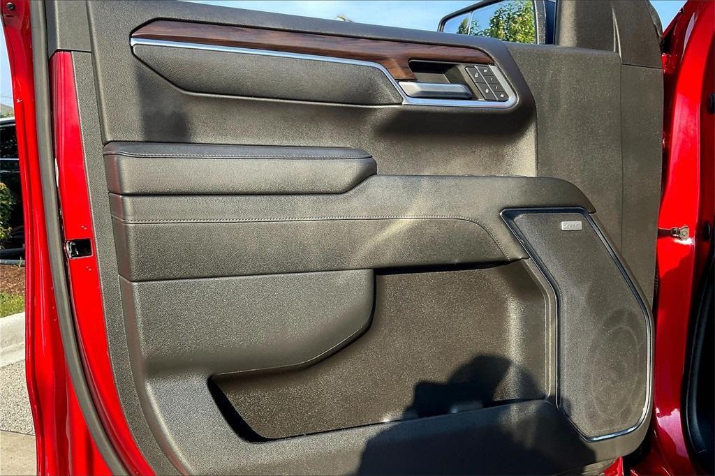 used 2023 GMC Sierra 1500 car, priced at $51,725