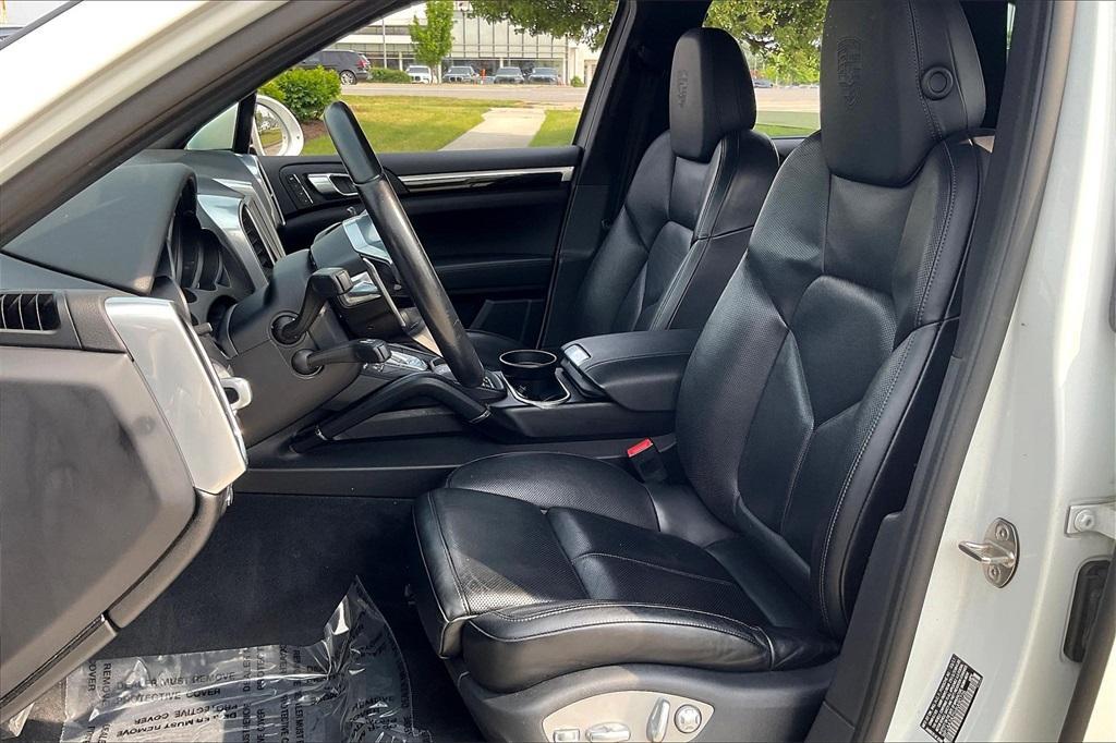 used 2017 Porsche Cayenne car, priced at $23,875