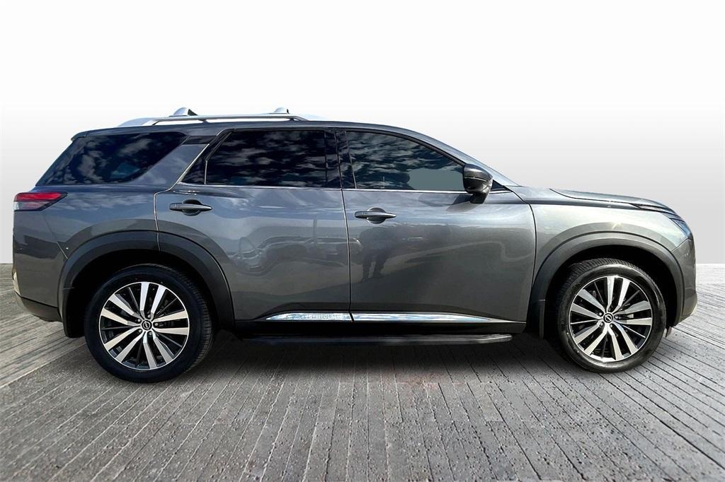 used 2022 Nissan Pathfinder car, priced at $34,483
