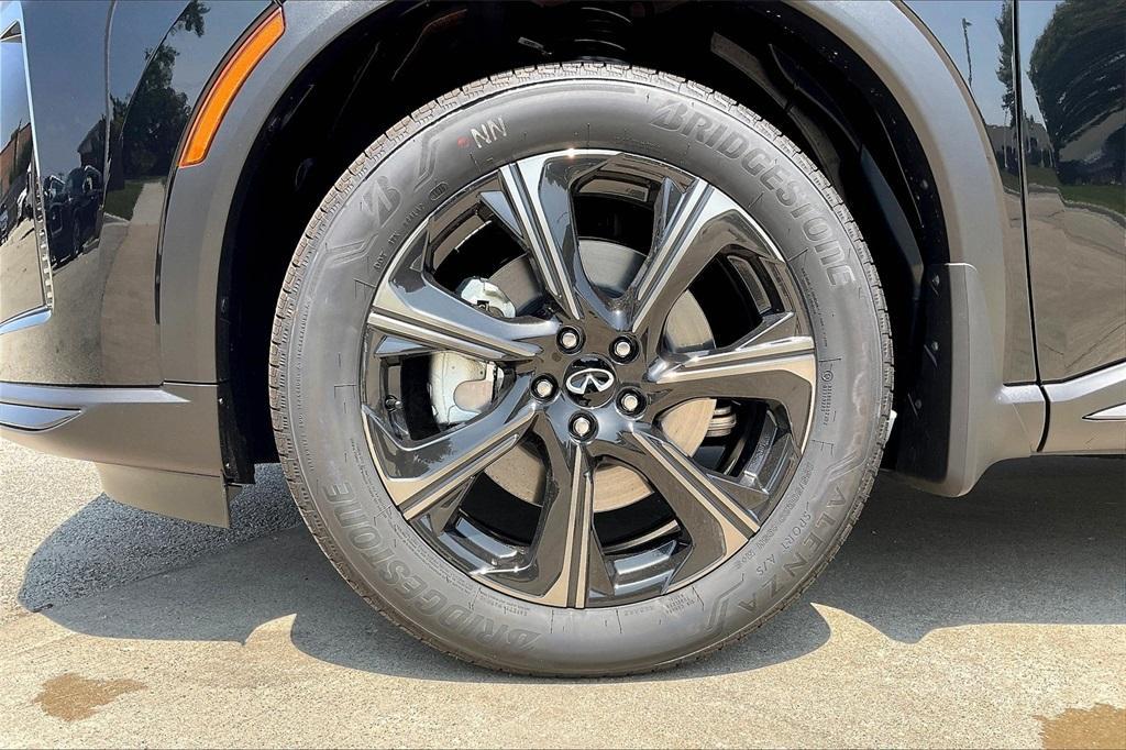 new 2026 INFINITI QX60 car, priced at $68,390