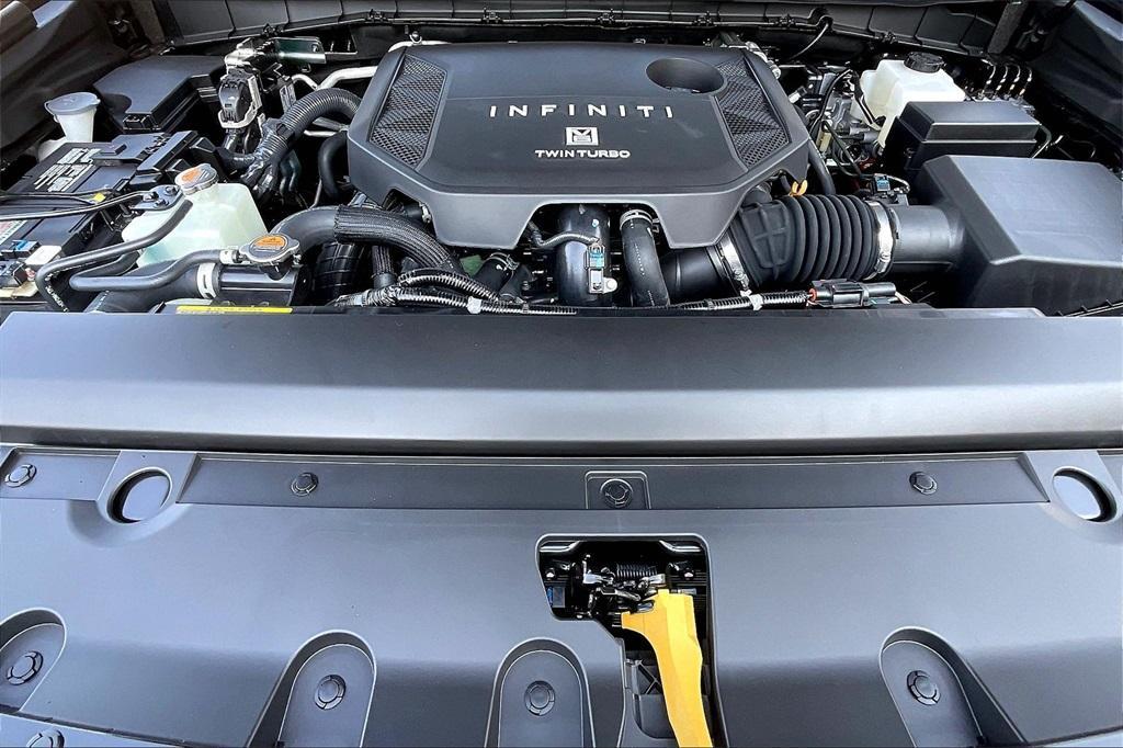 new 2026 INFINITI QX80 car, priced at $100,721