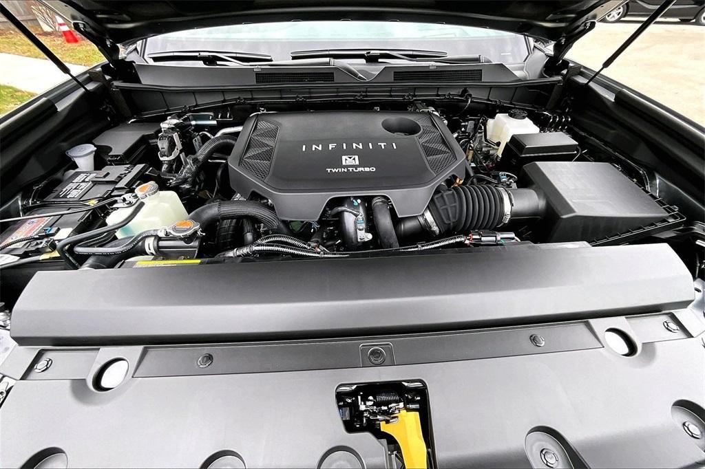 new 2026 INFINITI QX80 car, priced at $100,721