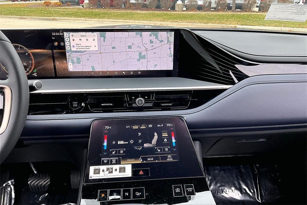 new 2026 INFINITI QX80 car, priced at $100,721