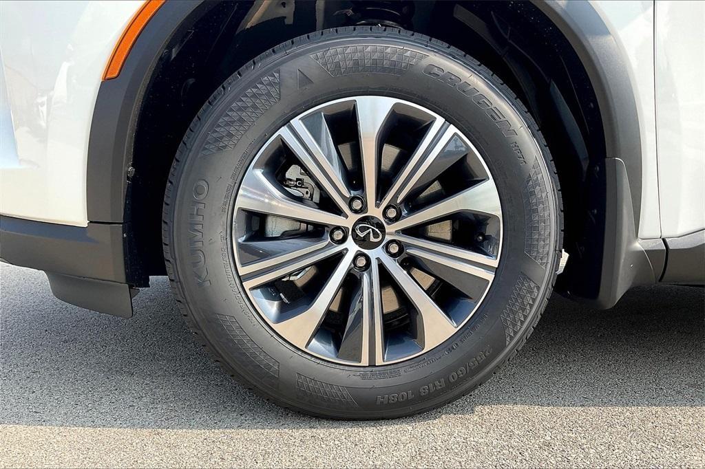 new 2025 INFINITI QX60 car, priced at $50,170
