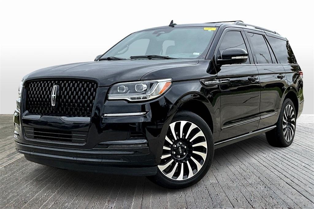 used 2023 Lincoln Navigator car, priced at $65,550