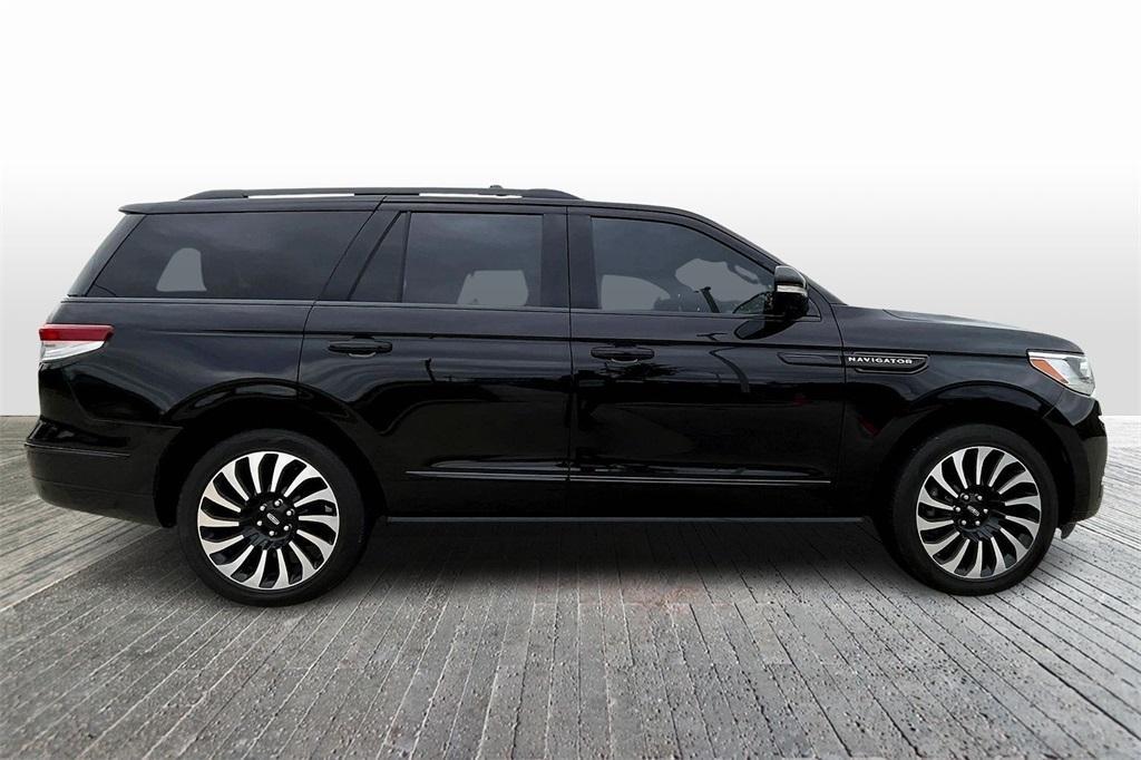 used 2023 Lincoln Navigator car, priced at $65,550