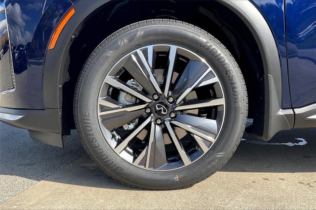 new 2026 INFINITI QX60 car, priced at $60,185