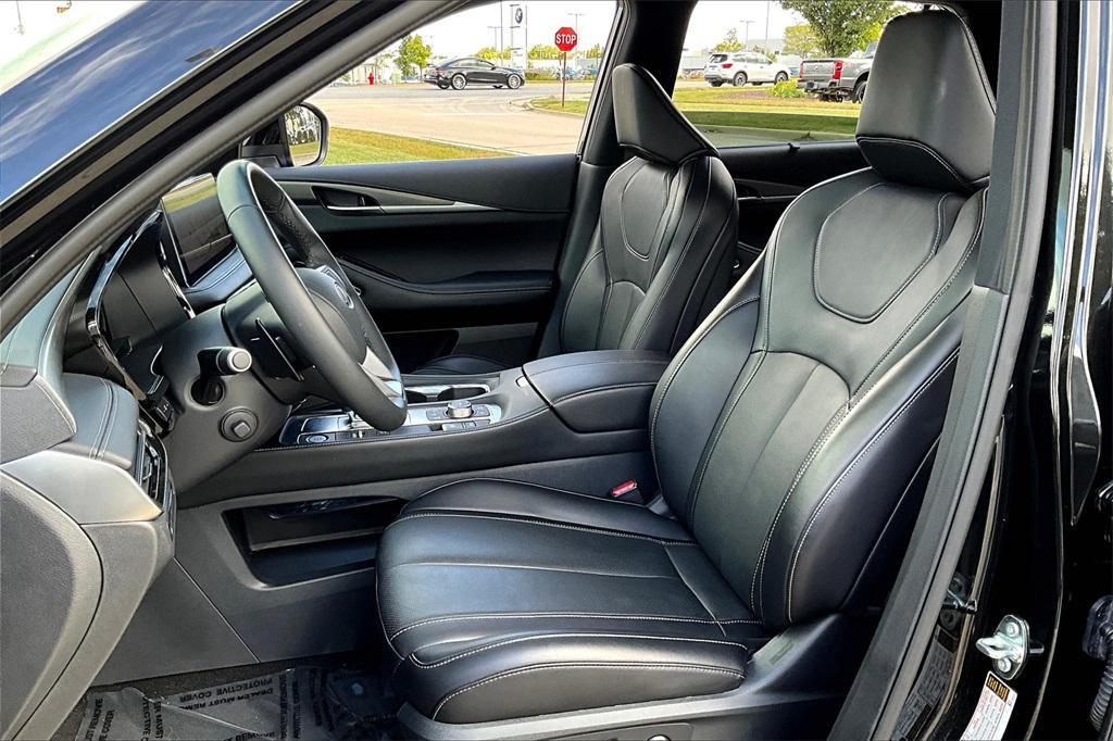 used 2025 INFINITI QX60 car, priced at $48,777