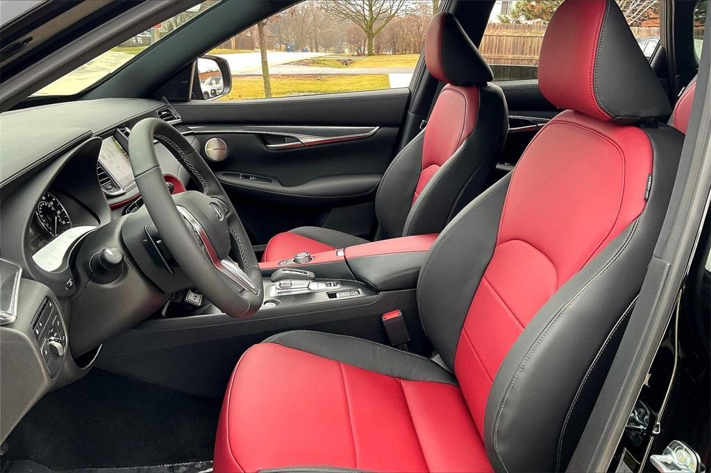 new 2025 INFINITI QX50 car, priced at $51,457