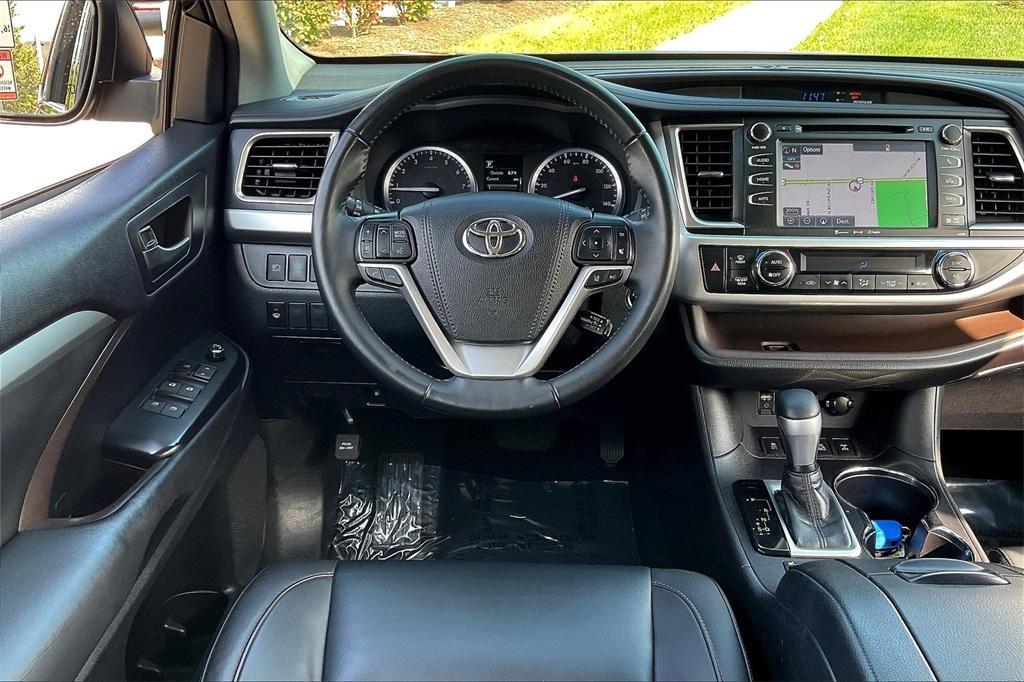 used 2019 Toyota Highlander car, priced at $21,988