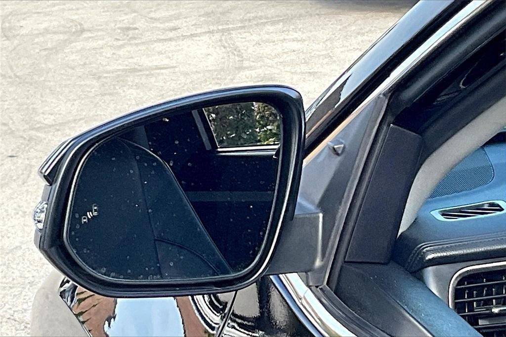 used 2019 Toyota Highlander car, priced at $21,988