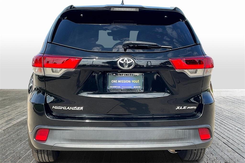 used 2019 Toyota Highlander car, priced at $21,988