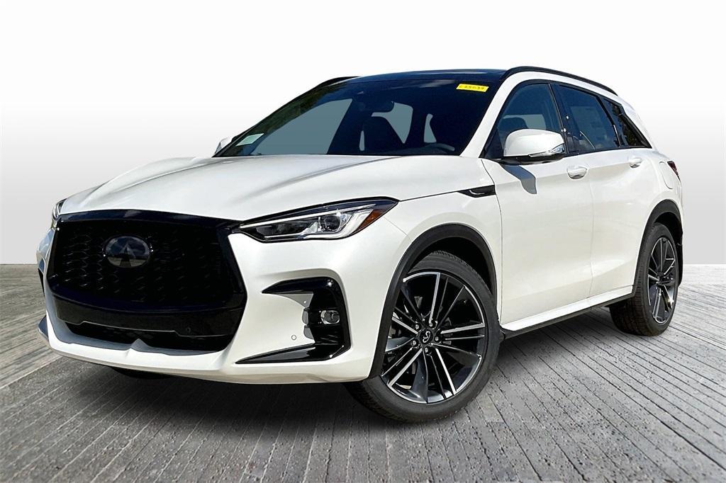 new 2025 INFINITI QX50 car, priced at $52,321