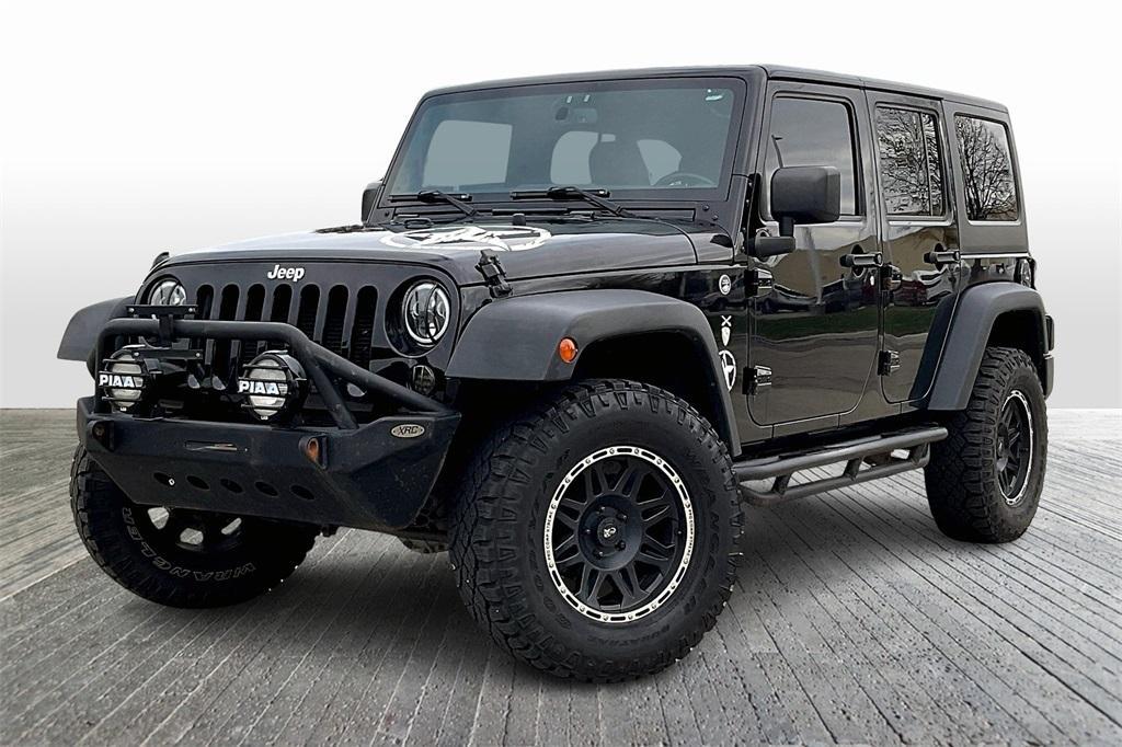 used 2015 Jeep Wrangler Unlimited car, priced at $17,495