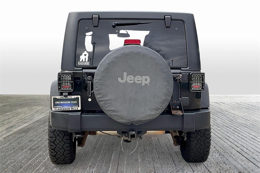 used 2015 Jeep Wrangler Unlimited car, priced at $17,495