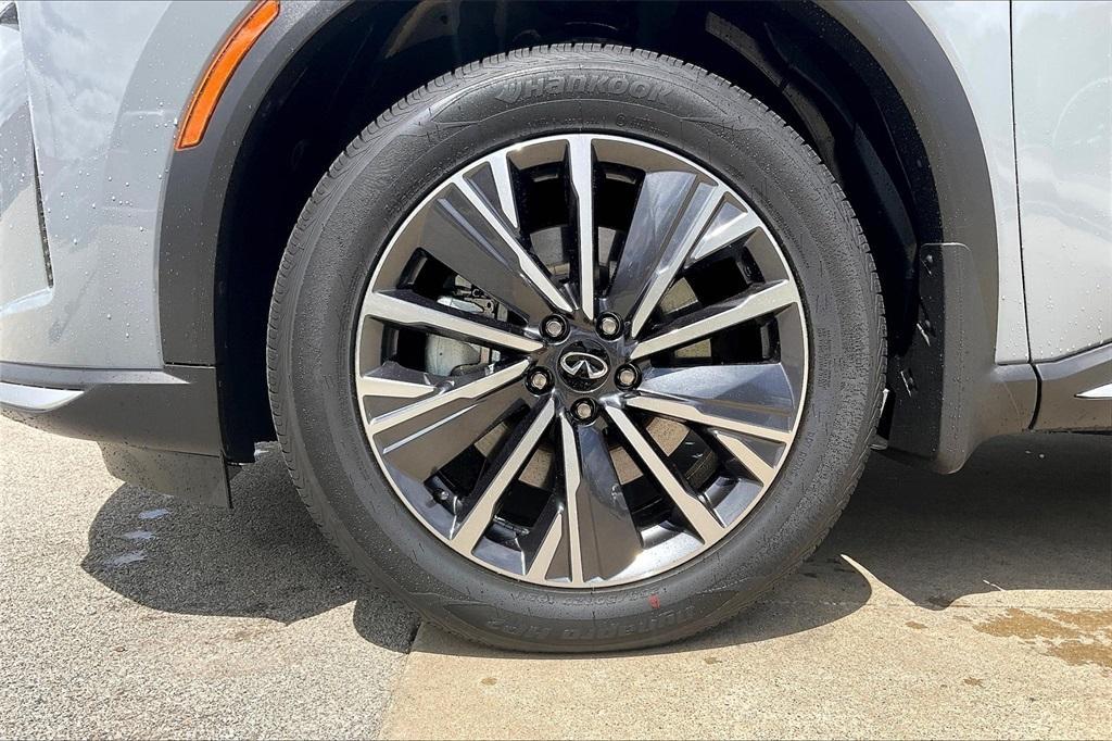 new 2026 INFINITI QX60 car, priced at $59,690