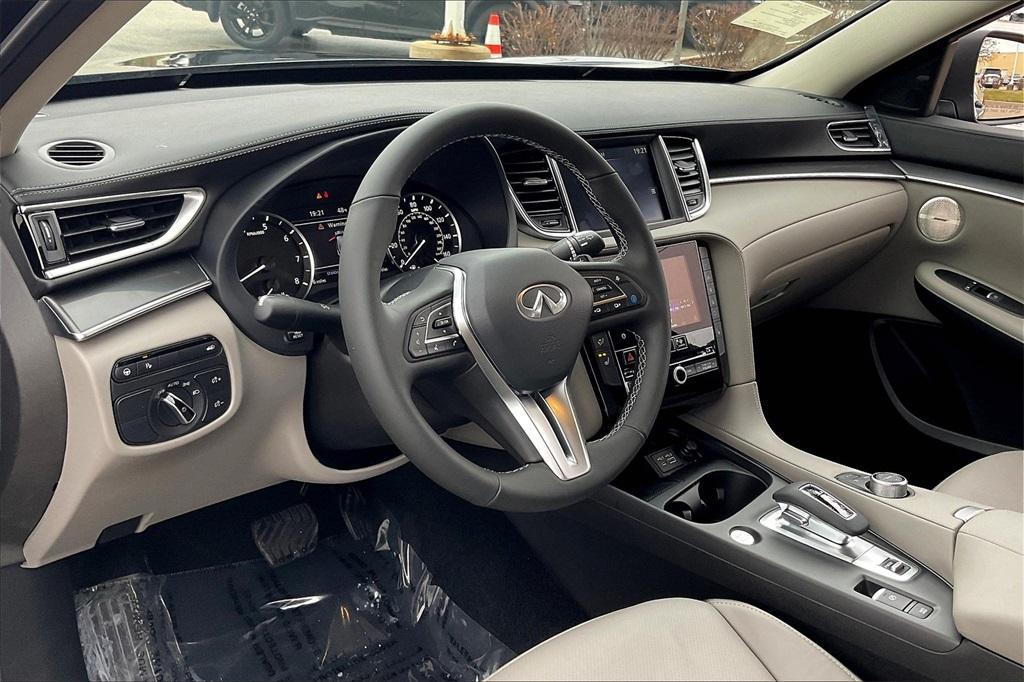 new 2025 INFINITI QX50 car, priced at $47,618