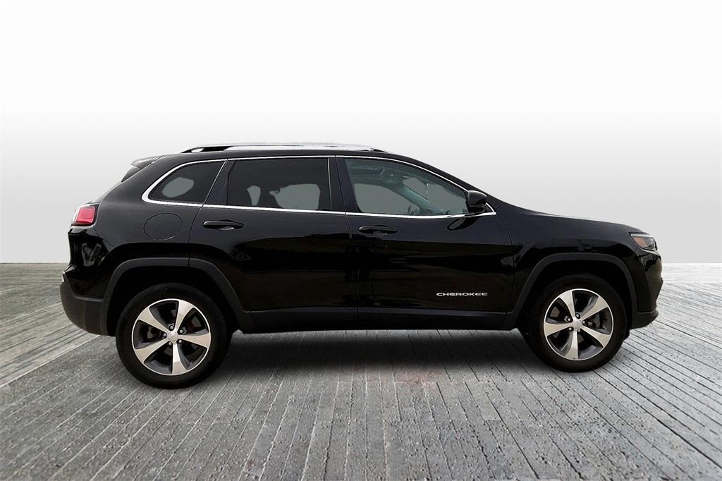 used 2020 Jeep Cherokee car, priced at $24,767