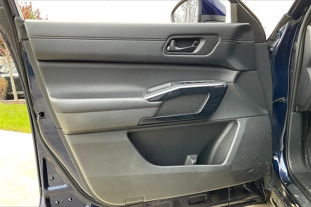 used 2024 Nissan Pathfinder car, priced at $31,555